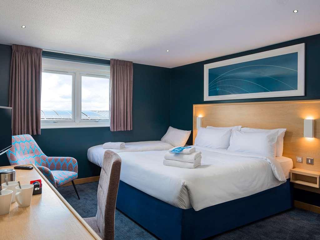 Travelodge London Central City Road Δωμάτιο φωτογραφία