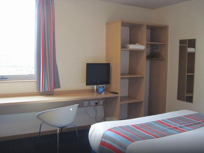 Travelodge London Central City Road Εξωτερικό φωτογραφία