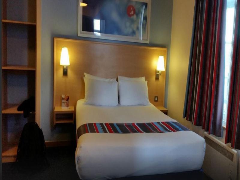 Travelodge London Central City Road Εξωτερικό φωτογραφία