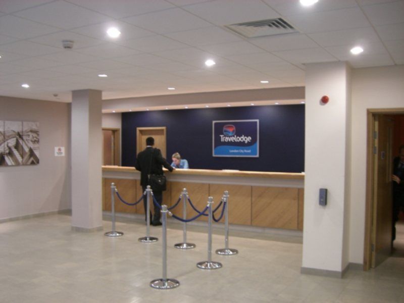 Travelodge London Central City Road Εξωτερικό φωτογραφία