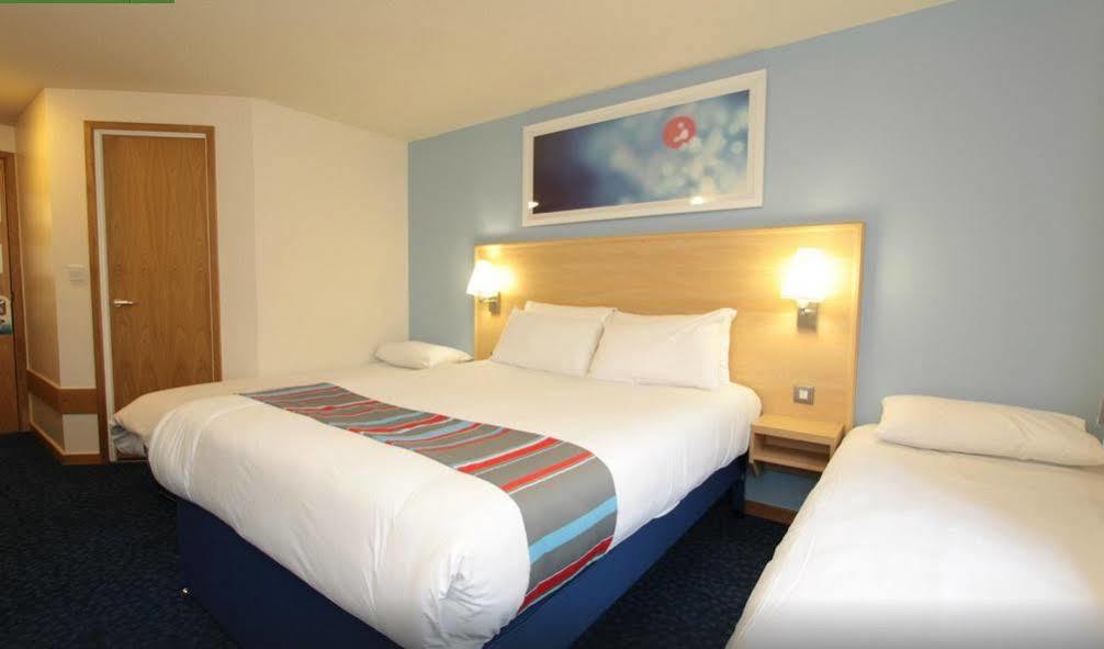 Travelodge London Central City Road Εξωτερικό φωτογραφία